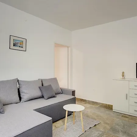 Apartments Aldo Banjole Exterior photo